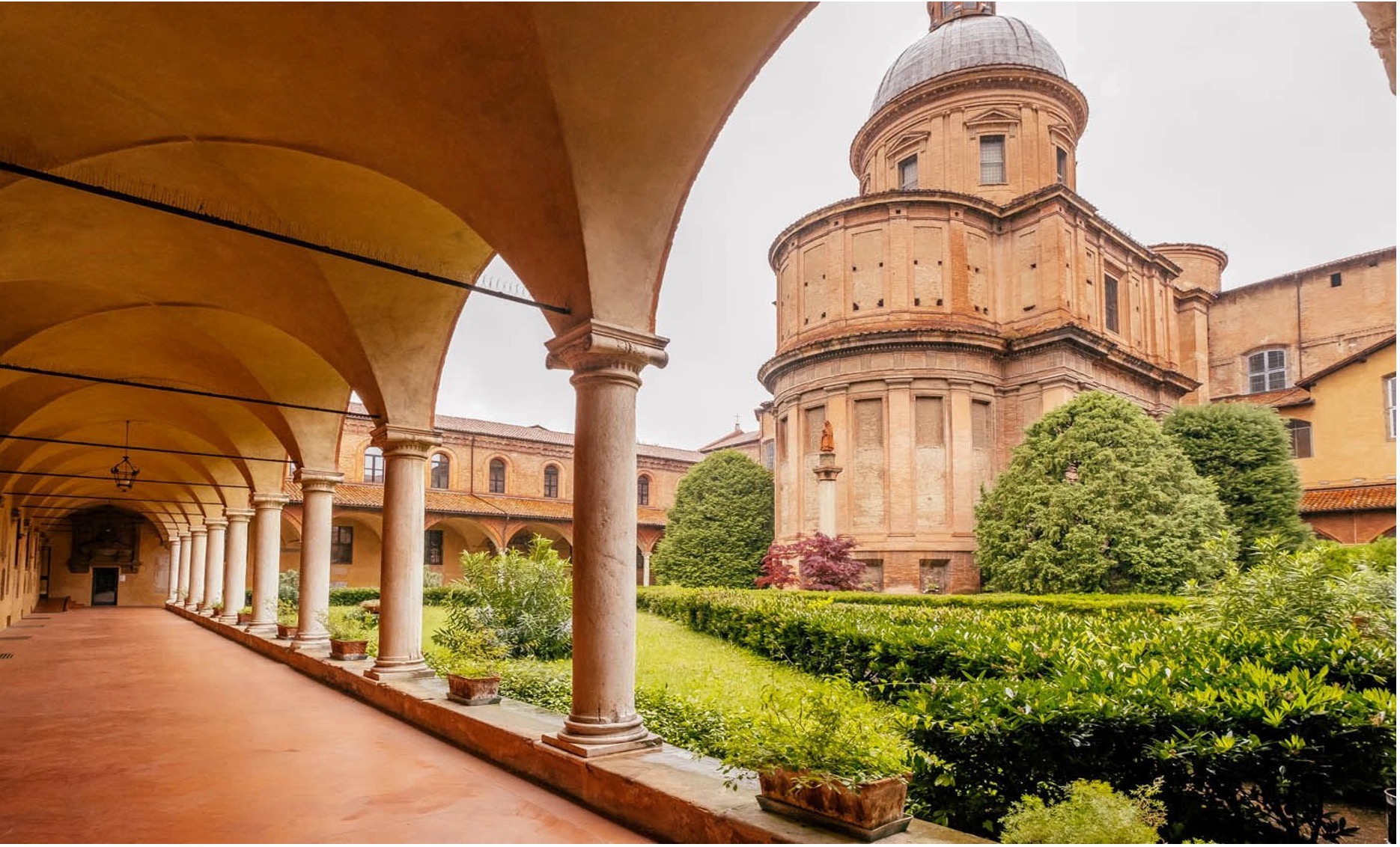 Cloister of the Basilica of San Domenico in Bologna